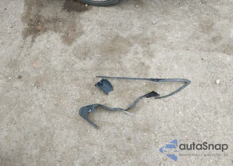 2020 Genesis G70 2.0T Awd z USA, uszkodzony, nr VIN KMTG64LA4LU050990